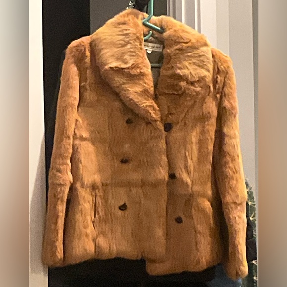 Beautiful Vintage Rabbit Fur Jacket - Picture 2 of 9